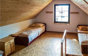 Posteľ alebo postele v izbe v ubytovaní 1 Bedroom Beautiful Home In Gubin