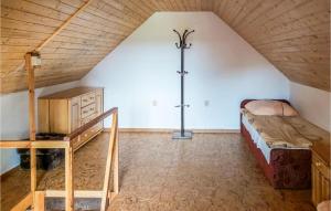 Posteľ alebo postele v izbe v ubytovaní 1 Bedroom Beautiful Home In Gubin