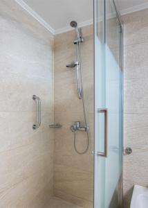 Koupelna v ubytování Athenian Riviera Sea View Penthouse