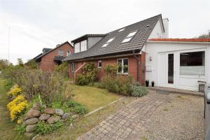 Tòa nhà nơi nhà nghỉ dưỡng tọa lạc