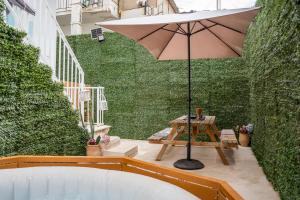 Balkón nebo terasa v ubytování Aggire Zante Retro Residence
