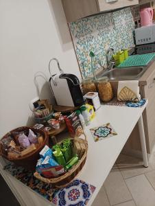Kuchyň nebo kuchyňský kout v ubytování Apple Lemonade B&B