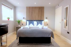Katil atau katil-katil dalam bilik di The Ironworks Aparthotel