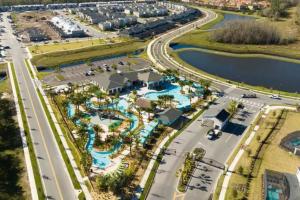 une vue aérienne de la piscine du complexe dans l'établissement Condominium villas near Disney Orlando Florida, à Kissimmee