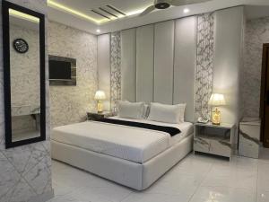 Sjónvarps- og/eða afþreyingartæki á Hotel Croydon Int