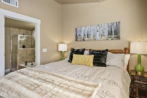 パークシティにあるThe Oslo Lux 3 bedroom with soaking tub and poolのギャラリーの写真