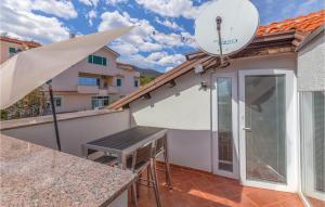 Balkón nebo terasa v ubytování 3 Bedroom Nice Home In Veprinac