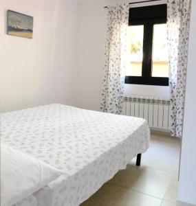 Fotografie z fotogalerie ubytování Cómoda e íntima Villa con piscina pricvada. 4 suites + 4 hab. + 2 baños v destinaci Lloret de Mar