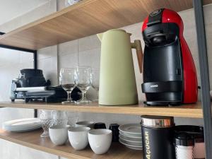 Fasilitas pembuat kopi dan teh di Ap inteiro no Brás com vaga, 12º andar, Templo Salomão, próximo ao metrô Bresser