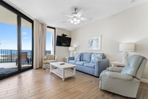Posezení v ubytování Phoenix VIII-8206 by Vacation Homes Collection