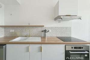 Η κουζίνα ή μικρή κουζίνα στο Flexliving - room - Mouchez