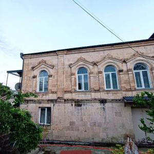 Fotografie z fotogalerie ubytování Stone House v destinaci Cchaltubo