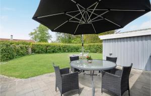 Jardín al aire libre en 3 Bedroom Awesome Home In Haderslev