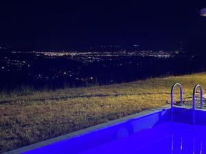 Galeriebild der Unterkunft Kocaeli Başiskele Havuzlu Villa in Bahçecik