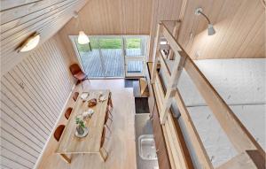 Χώρος καθιστικού στο Stunning Home In Hanstholm With Wifi