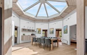 Φωτογραφία από το άλμπουμ του Nice Home In Ebeltoft With Sauna σε Ebeltoft
