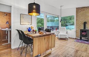 Φωτογραφία από το άλμπουμ του Gorgeous Home In Kalundborg With Wifi σε Kalundborg