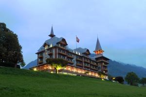 O vedere generală la munți sau o vedere la munte luată de la acest hotel