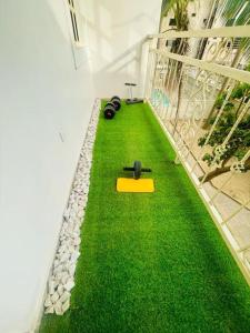 Gallery image of Luxury Oasis 2 - Entire 2 Bedroom Apartment in Abuja with Pool, Gym, WiFi, Balcony, and Garden in Abuja +15 photos