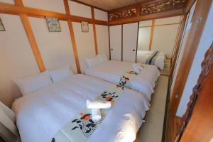Gallery image of 無料 軽 コンパクトカー自動車駐車場付き 最大11名宿泊可能 最寄り駅徒歩5分 伝統の和スタイルHayado in Osaka