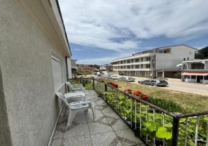 Το κτήριο όπου στεγάζεται  το διαμέρισμα