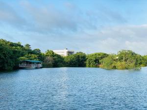 Gallery image of Echo Lake in Anuradhapura