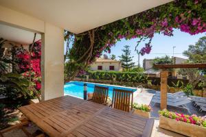 Kolam renang di atau dekat dengan Chalet 'Cala Murta' mit eigener Terrasse +14 gambar