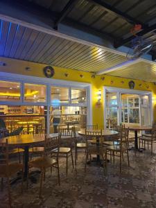 Fotografie z fotogalerie ubytování Fogs Transient Inn v destinaci San Esteban