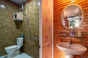 Koupelna v ubytování Robins Guesthouse