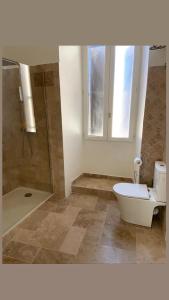 Ένα μπάνιο στο Appartement T3 refait à neuf +2 φωτογραφίες