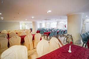 Istumisnurk majutusasutuses Osturat Emaar Hotel