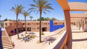 Bazén v ubytování Hotel de Naturaleza Rodalquilar & Spa Cabo de Gata nebo v jeho okolí