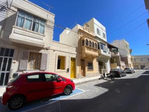 Το κτήριο όπου στεγάζεται  η παραθεριστική κατοικία