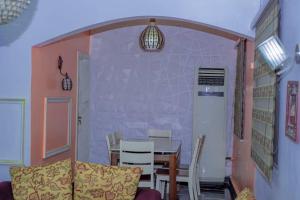 Ảnh trong thư viện ảnh của Kays Apartment ở Okpanam