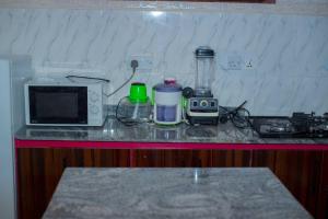 Ảnh trong thư viện ảnh của Kays Apartment ở Okpanam