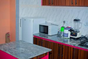 Ảnh trong thư viện ảnh của Kays Apartment ở Okpanam +18 ảnh