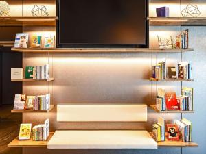 Biblioteket på hotellet