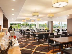 Ristorante o altro punto ristoro di Travelodge by Wyndham Niagara Falls Fallsview