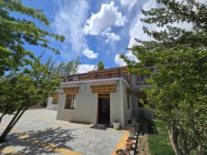 Φωτογραφία από το άλμπουμ του Chalung House σε Leh