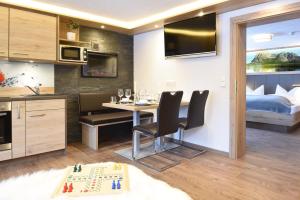 Kuchyňa alebo kuchynka v ubytovaní Bergspitz Luxury Appartement