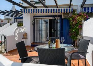 Balkon lub taras w obiekcie Beach Side Apartments Calahonda