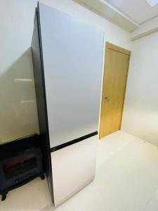TV o dispositivi per l'intrattenimento presso Little Gem