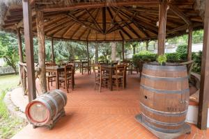 Restaurace v ubytování Tana del Cinghiale