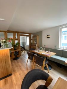 Hostel Balingen的休息区