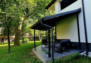 Taman di luar Blue Diamond ****