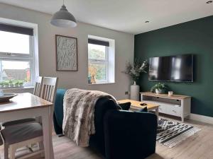 Gallery image of Comfy Modern APT - Sleeps 4 in Uppingham +8 photos