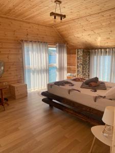 Postel nebo postele na pokoji v ubytování Nesti Relax Home