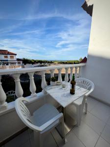Balkón alebo terasa v ubytovaní Apartment in La Mata Parquemar