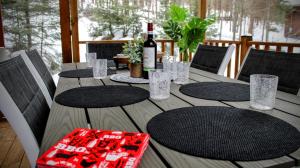 Restaurace v ubytování Chalet des Sources SPA Gazebo panoramique