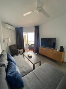 Posedenie v ubytovaní Apartamentos Chinasolymar + 37 fotografií